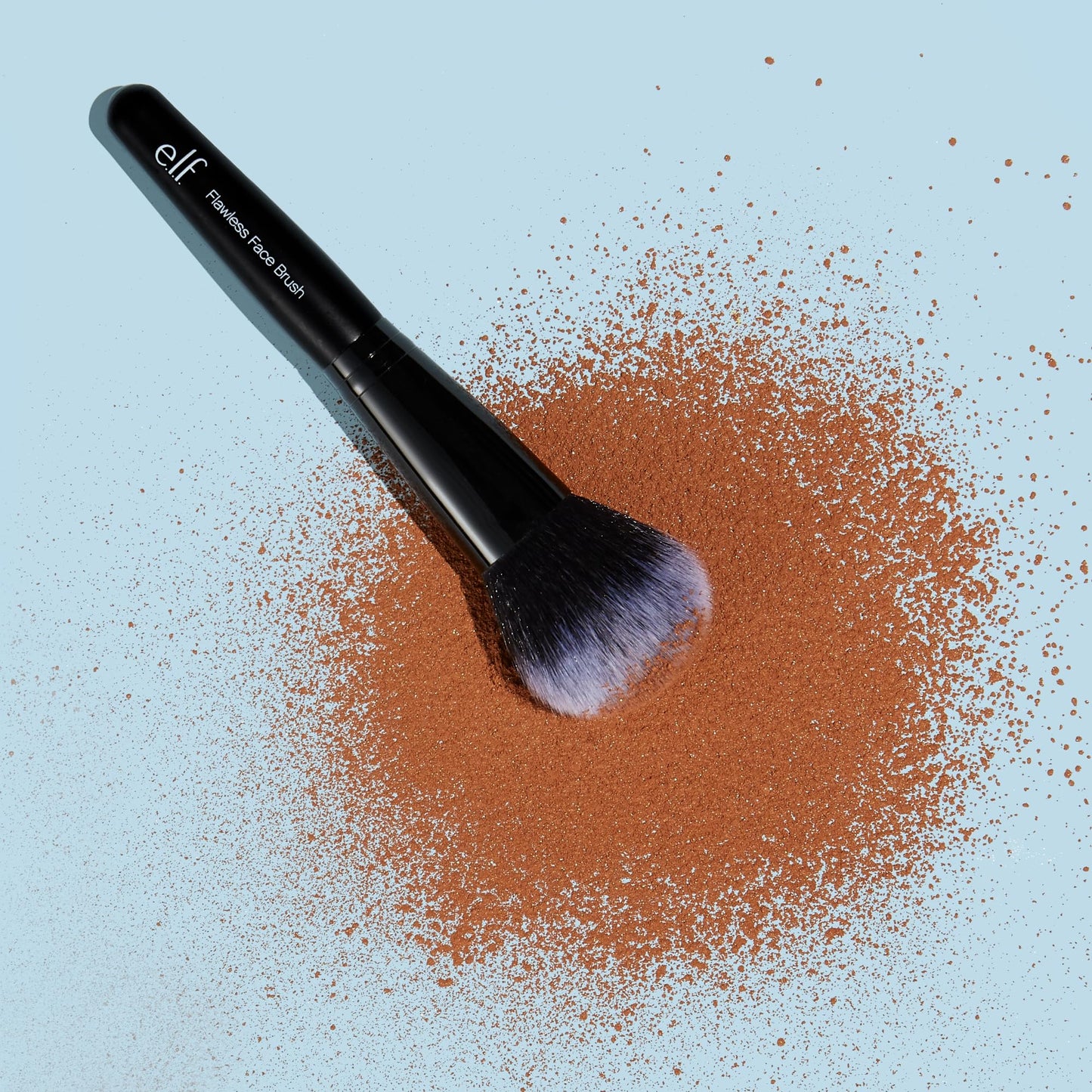 e.l.f. Flawless Face Brush, Synthetic Make-up Brush for Contour & Definition, Great for Powder, Blush & Bronzer, Vegan & Cruelty-Free